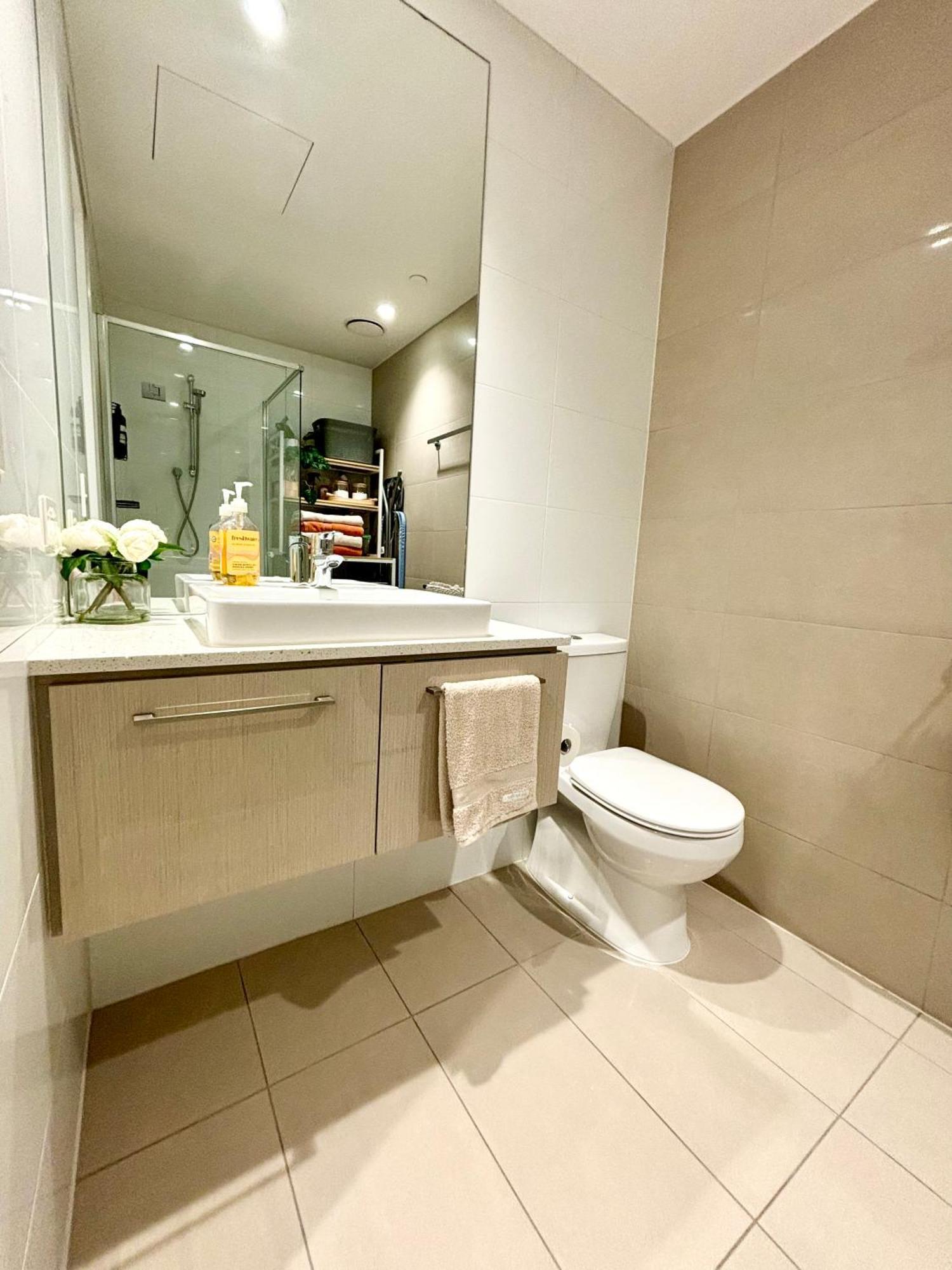 Lonsdale St Luxury Cbd Family Apartment With Free Parking Melbourne Esterno foto